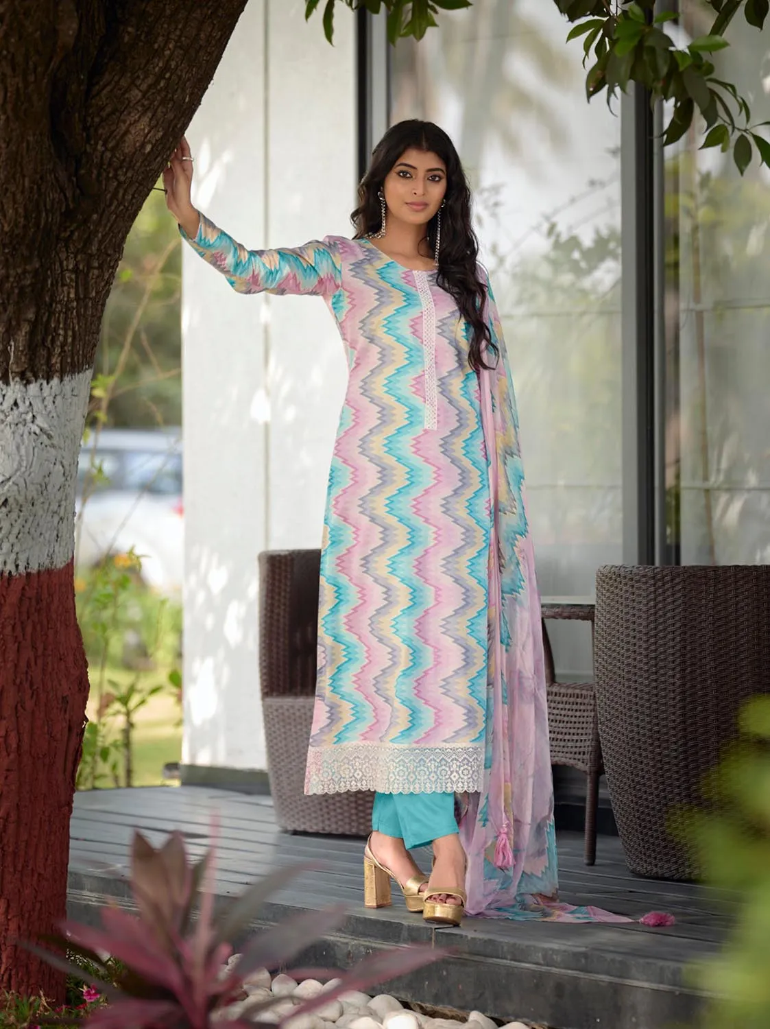 Kilory Unstitched Lawn Cotton Suit Set with Chiffon Dupatta