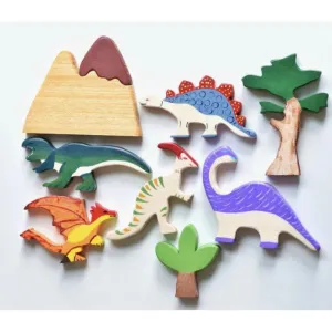 L   Wood Large Wooden Dinosaurs Set