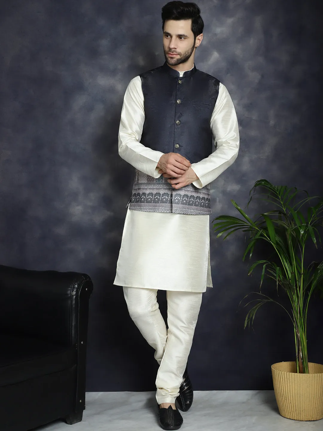 Men'S Printed Nehru Jacket With Solid Kurta Pyjama