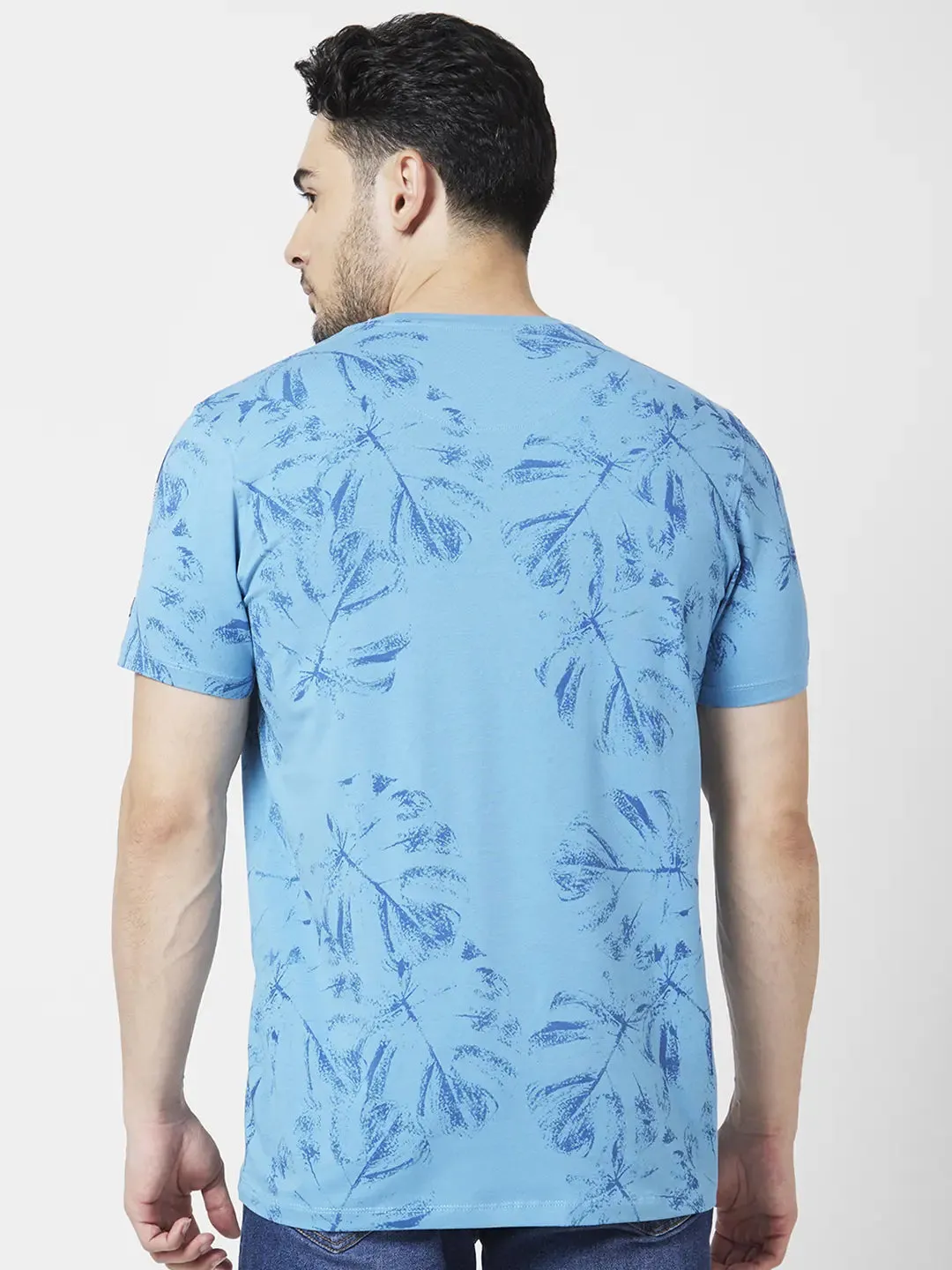 Spykar Men Haze Blue Blended Slim Fit Half Sleeve Round Neck Floral Print Tshirt