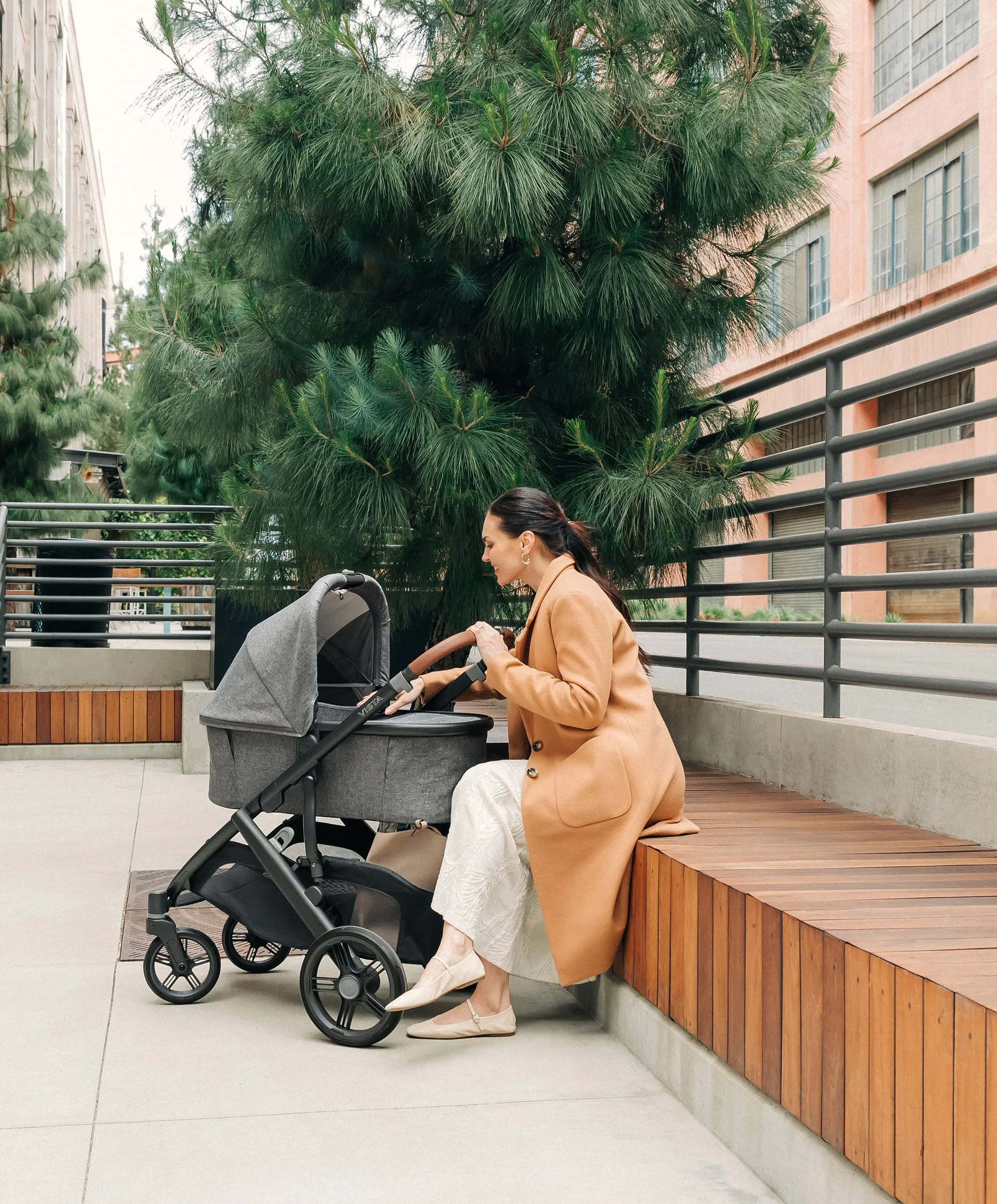 UPPAbaby Vista V3 Stroller Bundle with Cybex Cloud Car Seat - Liam